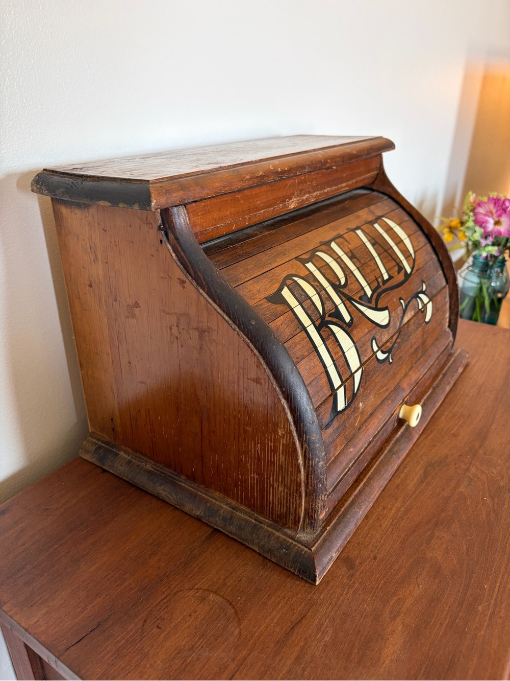 Antique primitive bread box - Picture 4 of 8